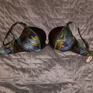 Victoria Secret Very Sexy Push Up Bra